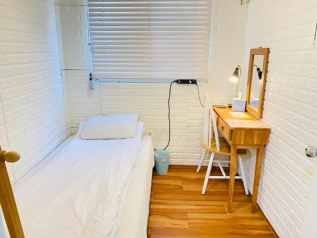 Aroha Guesthouse Seoul Station Экстерьер фото