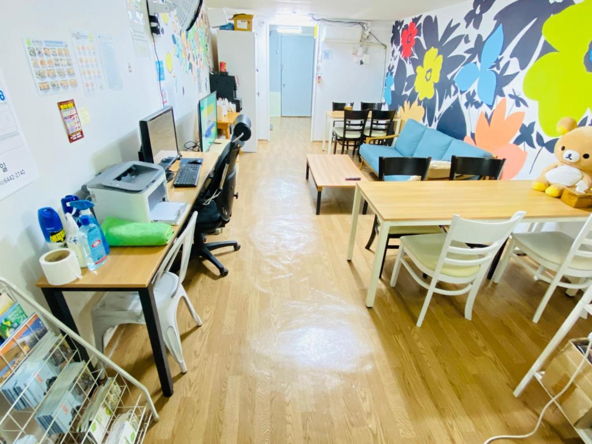 Aroha Guesthouse Seoul Station Экстерьер фото